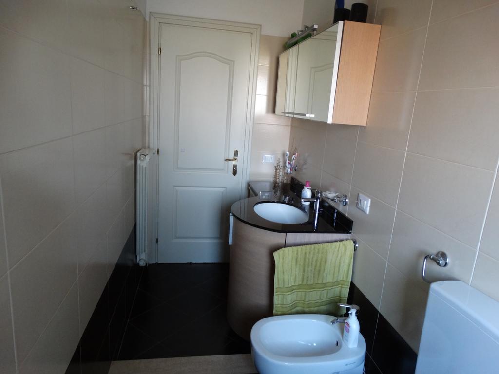 A Casa Di Simone A Viareggio Apartment Ngoại thất bức ảnh