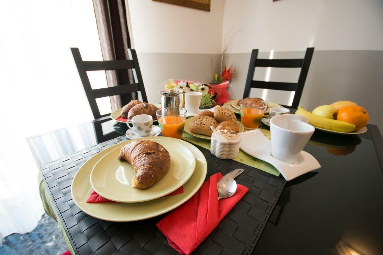 A Casa Di Simone A Viareggio Apartment Ngoại thất bức ảnh