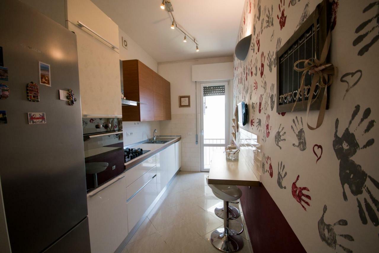 A Casa Di Simone A Viareggio Apartment Ngoại thất bức ảnh