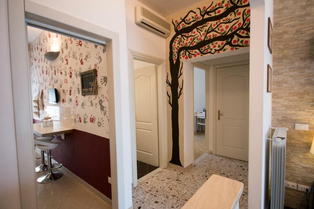 A Casa Di Simone A Viareggio Apartment Ngoại thất bức ảnh